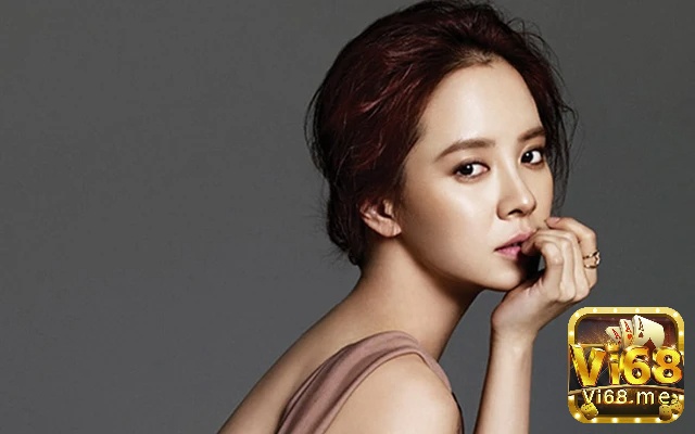 Diễn viên phim 18+ quyến rũ: Song Ji Hyo