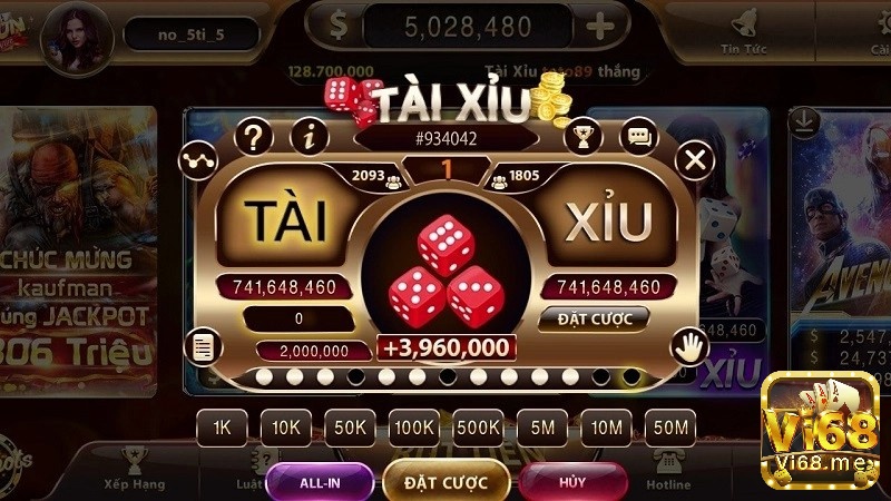Tài xỉu online là một phiên bản của trò chơi truyền thống mà người chơi cần dự đoán tổng điểm của 3 viên xúc xắc